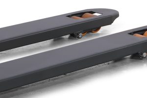 עגלת משטחים חשמלית דגם NOBLELIFT ept15 4